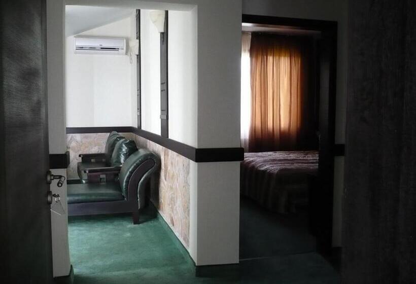 Апартаменты 1 Спальня, Villa Ofir
