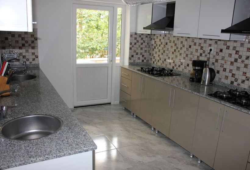 标准间, özge Pansiyon   Hostel