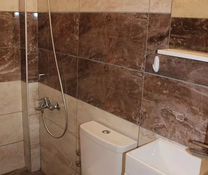 スタンダードトリプルルーム, özge Pansiyon   Hostel