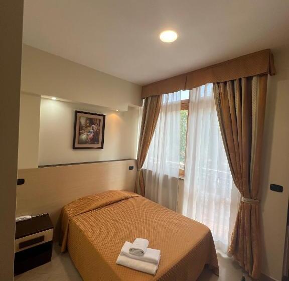 Chambre Standard Individuelle, Residence Sestriere