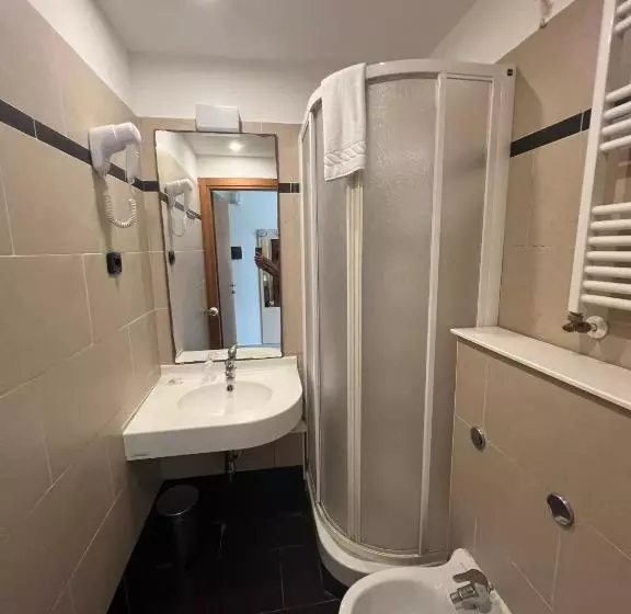 Standard Yhden Hengen Huone, Residence Sestriere