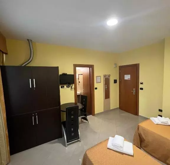 Standard Kolmen Hengen Huone, Residence Sestriere