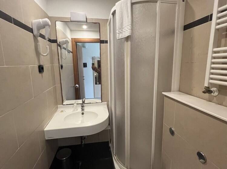 Chambre Standard Individuelle, Residence Sestriere