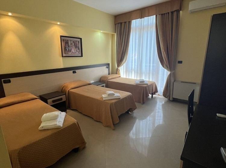 Chambre Triple Standard, Residence Sestriere