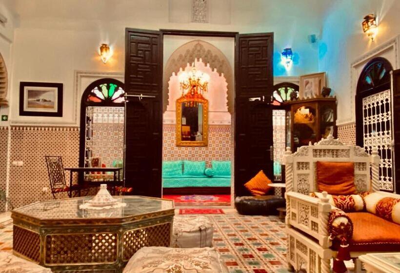 标准间, Riad Baddi