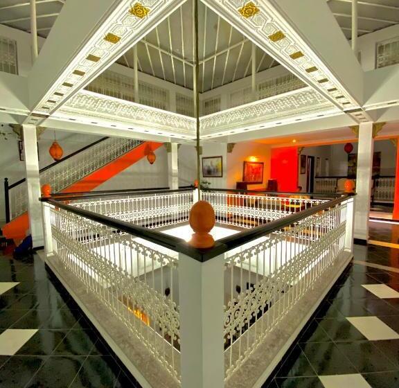 标准单人间, Riad Baddi