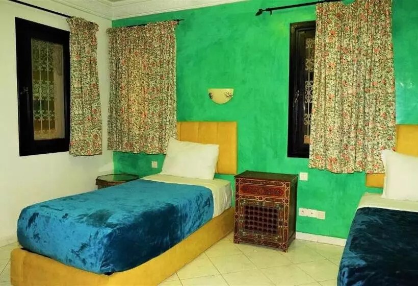 デラックスルーム, Riad Baddi