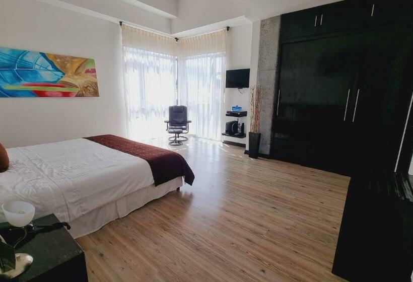 주니어 스위트, Habitat Suites