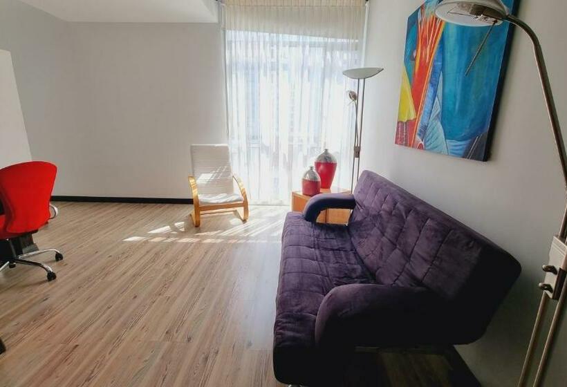 주니어 스위트, Habitat Suites