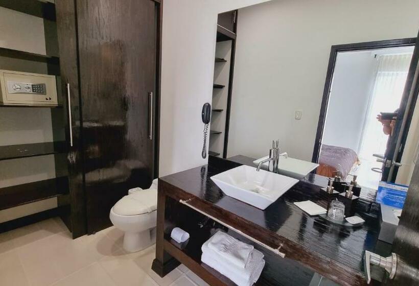 주니어 스위트, Habitat Suites