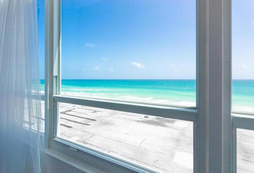 جناح ديلوكس مطل على البحر, Girasole Rentals