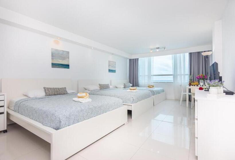 جناح ديلوكس مطل على البحر, Girasole Rentals