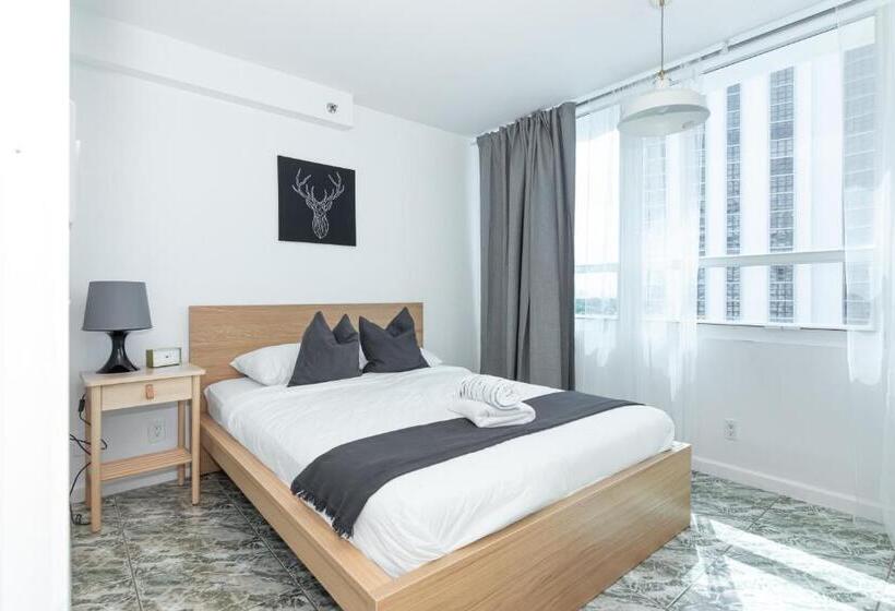 إستوديو سوبيريور, Girasole Rentals