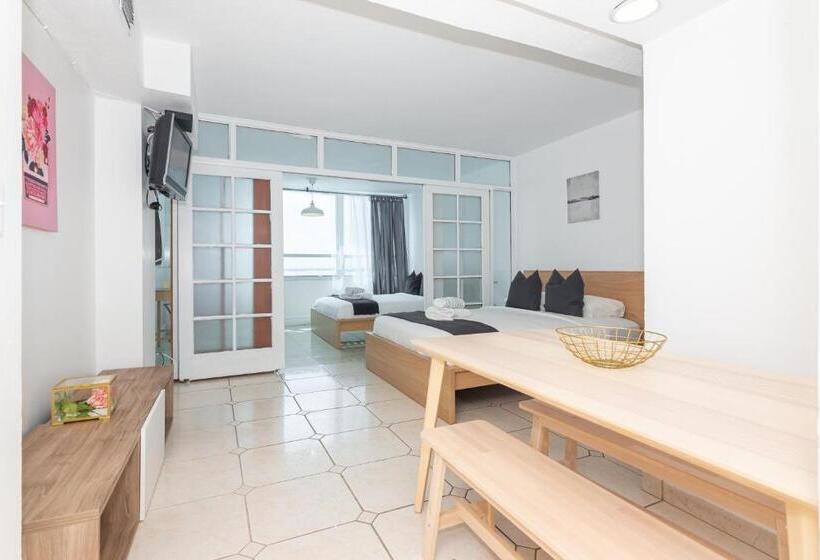 جناح عائلي, Girasole Rentals