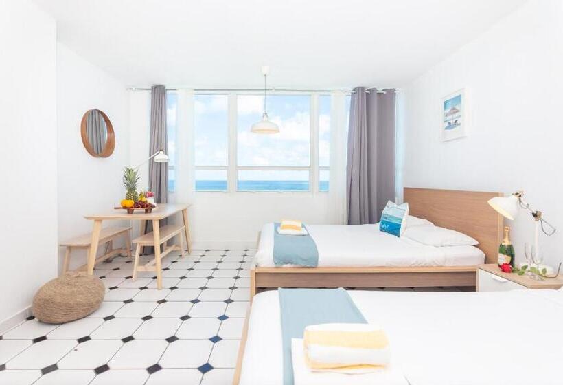 جناح مطلّ علي البحر, Girasole Rentals