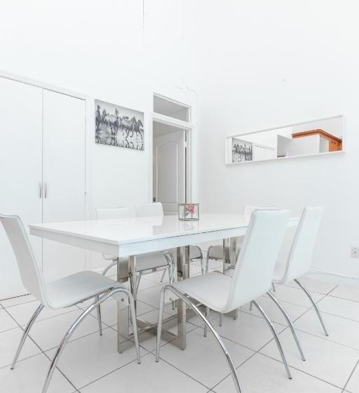 شقة غرفتين, Girasole Rentals