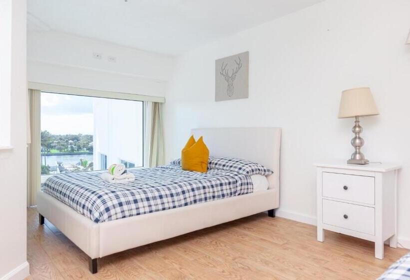 فيلا غرفة نوم واحدة مطلّة علي البحر, Girasole Rentals