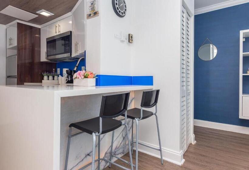 شقة غرفة واحدة, Girasole Rentals