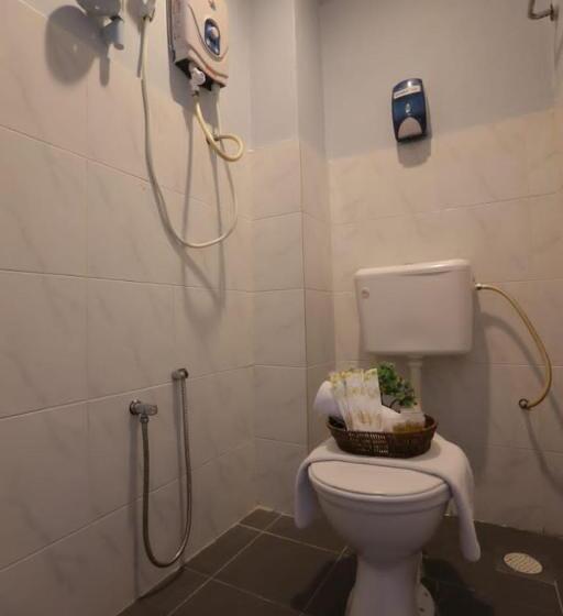 Standard Szoba, Ghazrins Garuda Jb