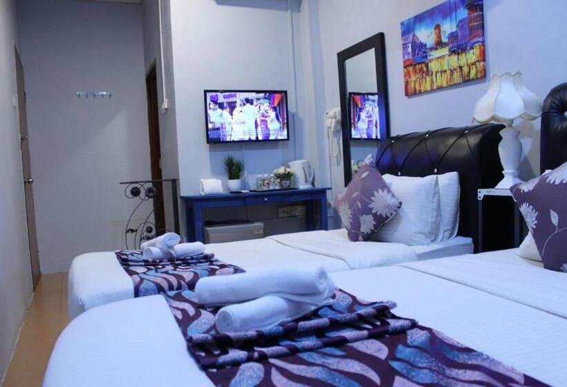 Családi Szoba, Ghazrins Garuda Jb