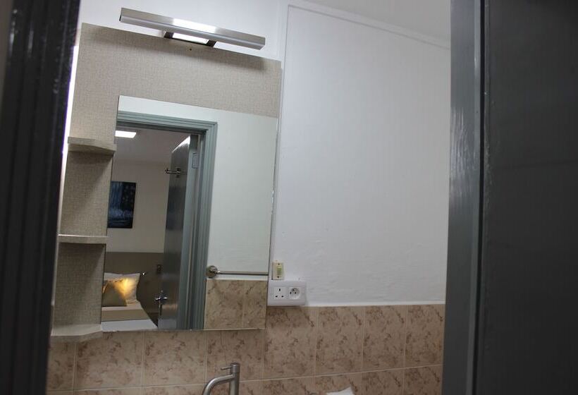 اتاق استاندارد, Sikamifer Tourist Resort