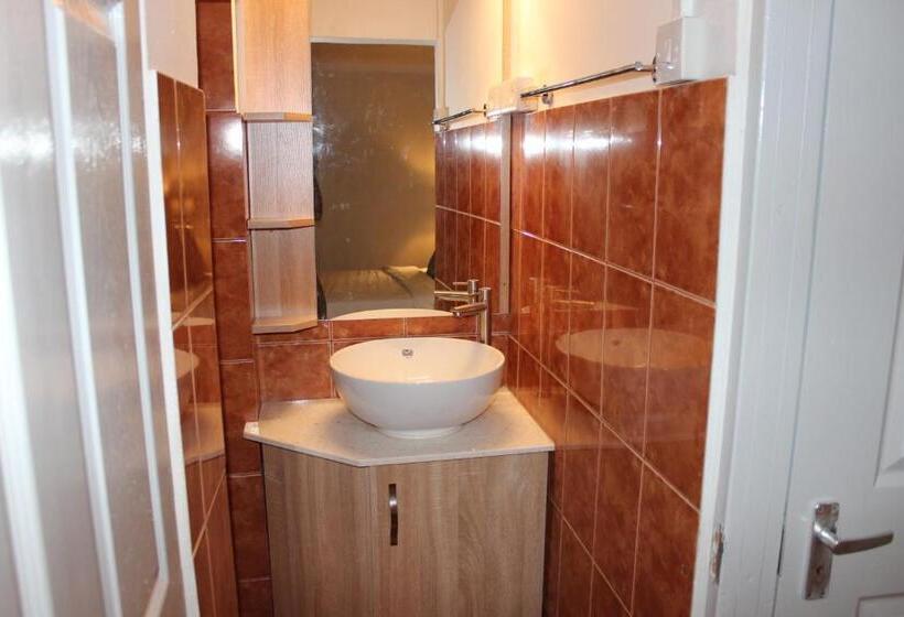 اتاق لوکس با بالکن, Sikamifer Tourist Resort