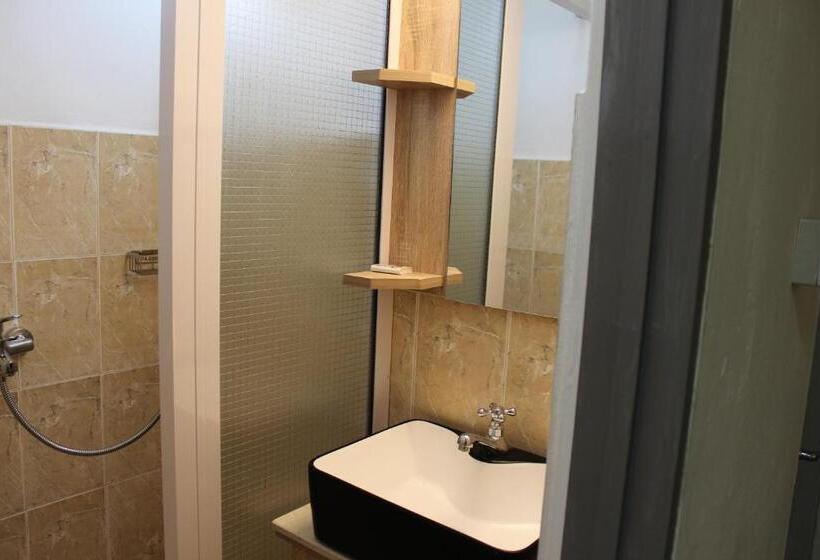 اتاق خانوادگی, Sikamifer Tourist Resort