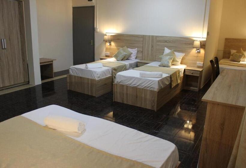 اتاق سوپریور خانوادگی, Sikamifer Tourist Resort