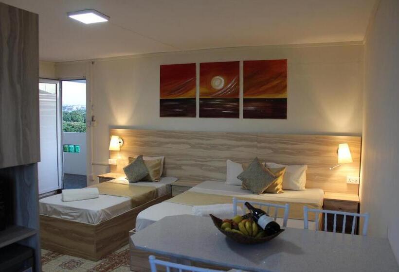 استودیوی لوکس, Sikamifer Tourist Resort