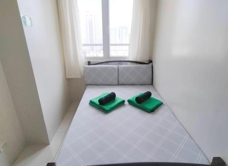 إستوديو قياسى, Green Residences Stays By Pbyy