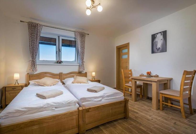 اتاق استاندارد, Na Verande Apartments Jasna