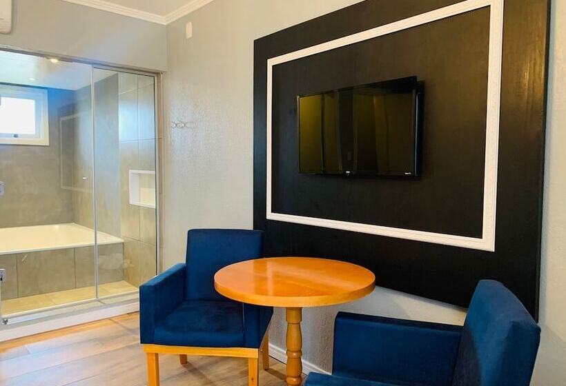 スタンダードスタジオ, Pousada Quinta Do Vale