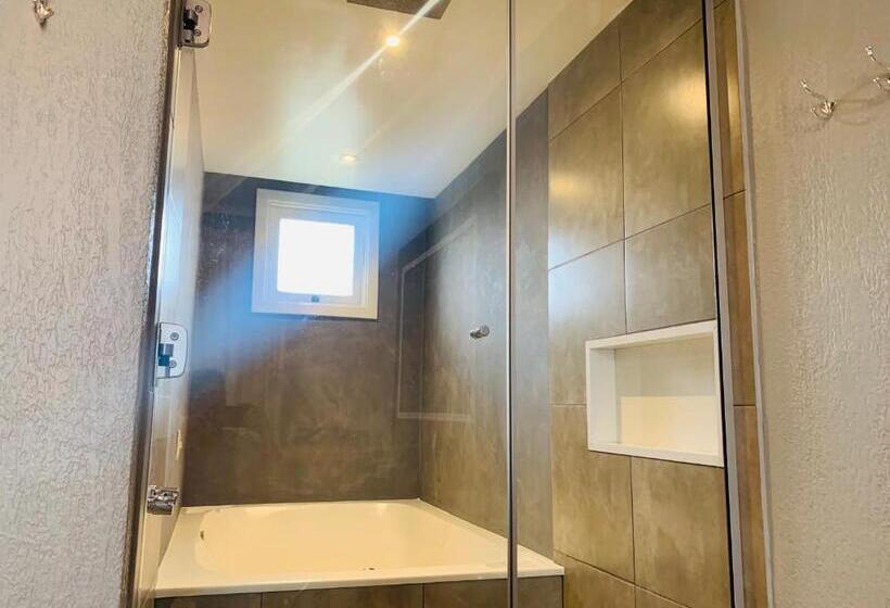 キングサイズベッドのデラックススイート, Pousada Quinta Do Vale