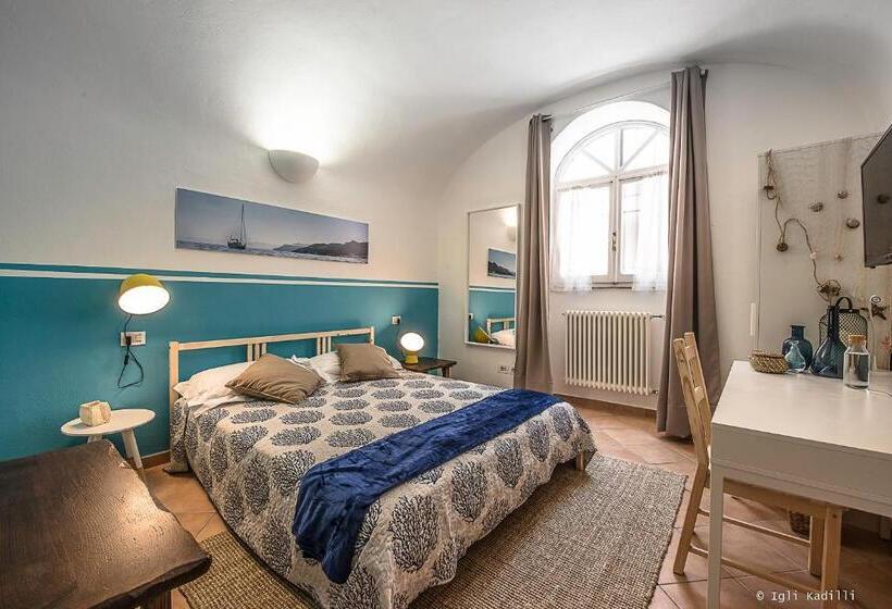 带共用浴室的标准房间, B&b Finalex