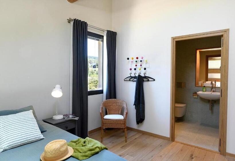 דירת חדר, Mas Des Olives