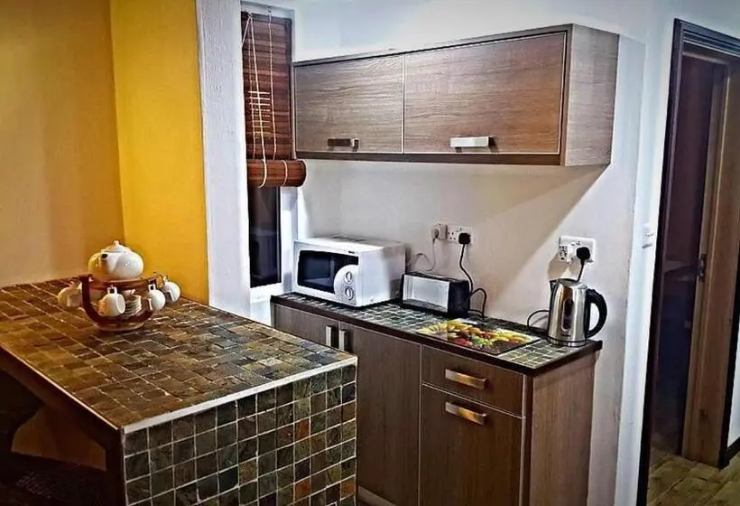 اتاق اساندارد با چشمانداز جانبی به دریا, Ocean Villas Apart