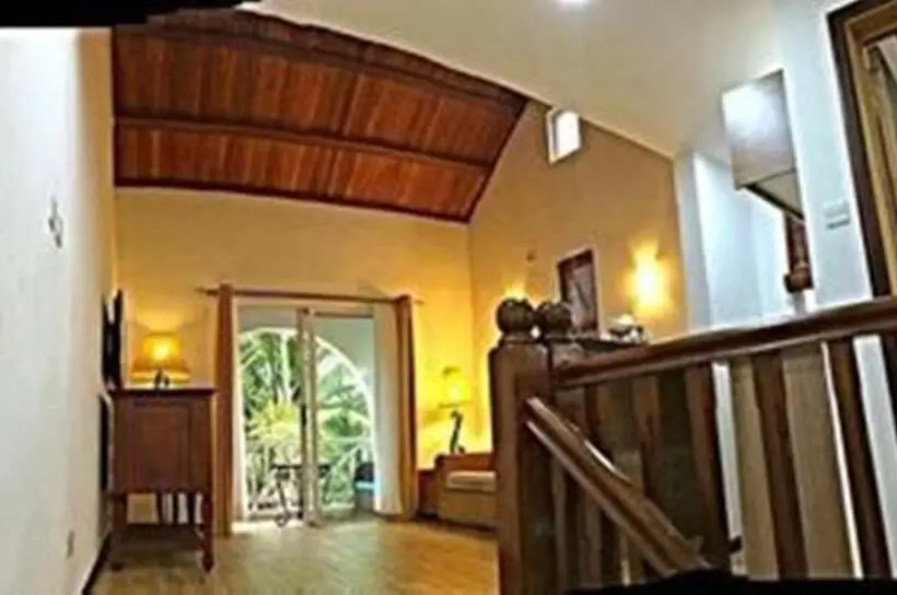 اتاق اساندارد با چشمانداز جانبی به دریا, Ocean Villas Apart