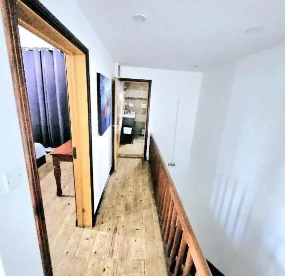 اتاق اساندارد با چشمانداز جانبی به دریا, Ocean Villas Apart