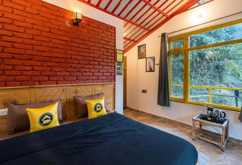 Deluxe-huone Parveke, The Hosteller Mussoorie By The Streamside, Kempty