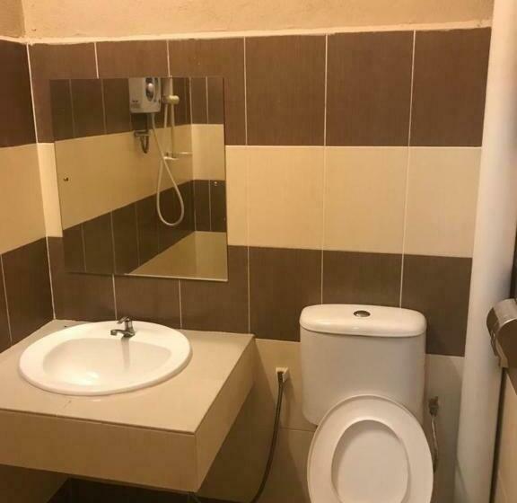 סוויטה משפחתית, Padua Inn