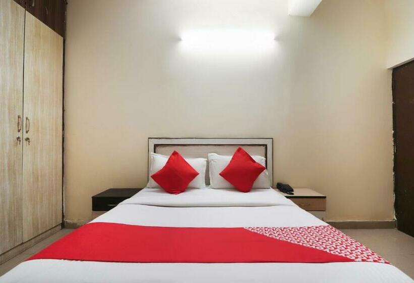 Номер Стандарт, Oyo 64749 Royal Residency