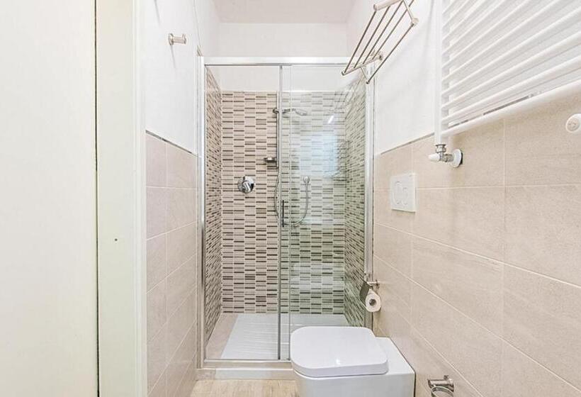 ‫فيلا غرفة نوم واحدة, Resort Riva Degli Etruschi