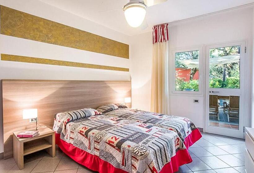 ‫فيلا غرفة نوم واحدة, Resort Riva Degli Etruschi