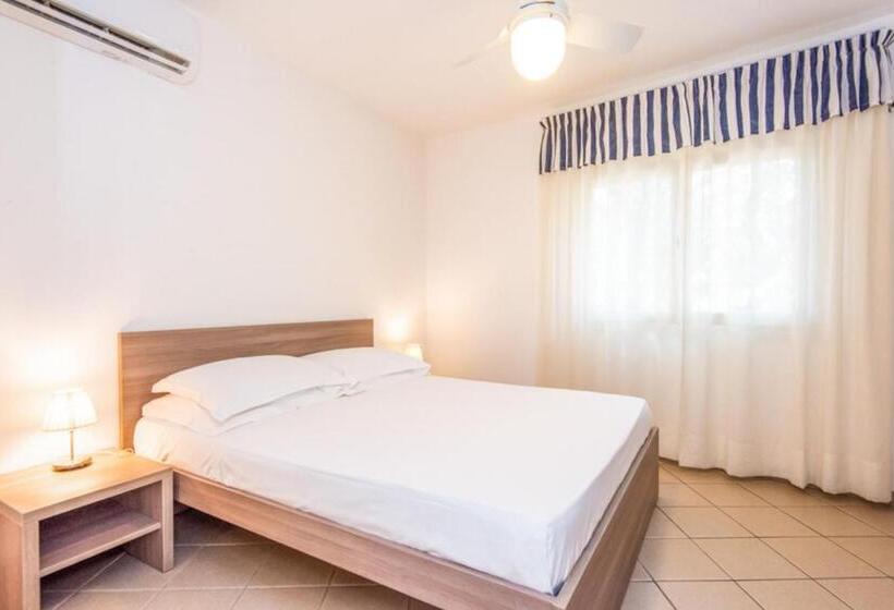 فيلا سوبيريور غرفة نوم واحدة, Resort Riva Degli Etruschi