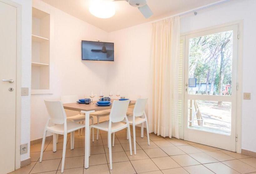 فيلا سوبيريور غرفة نوم واحدة, Resort Riva Degli Etruschi