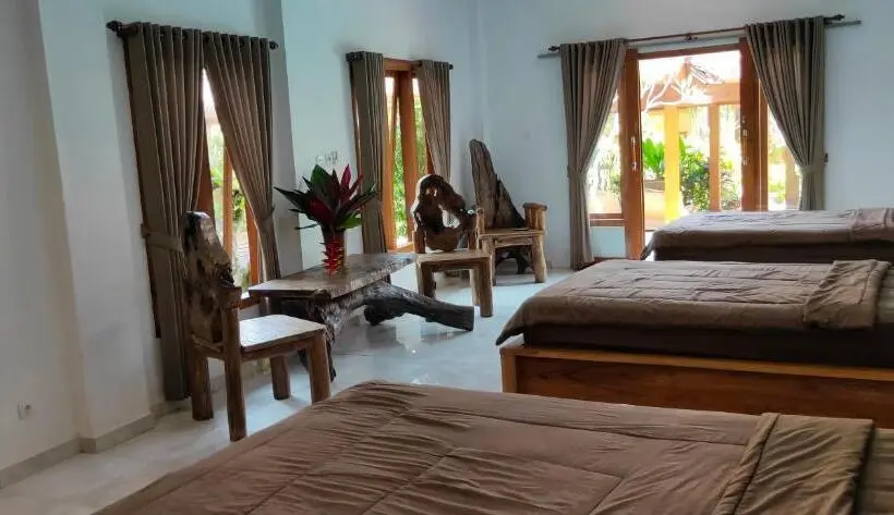 Perhehuone, Medewi Beach Inn