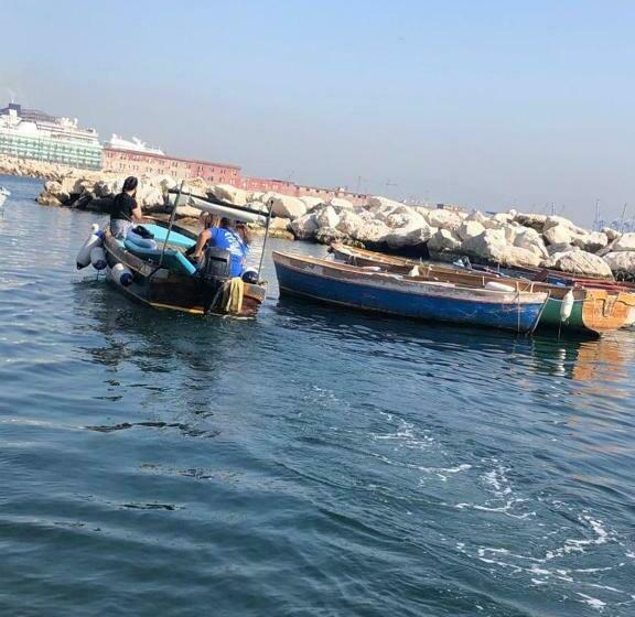 اتاق استاندارد, Well Come Piazza Plebiscito