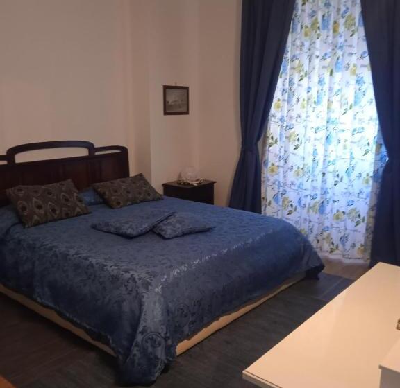 اتاق استاندارد, Well Come Piazza Plebiscito