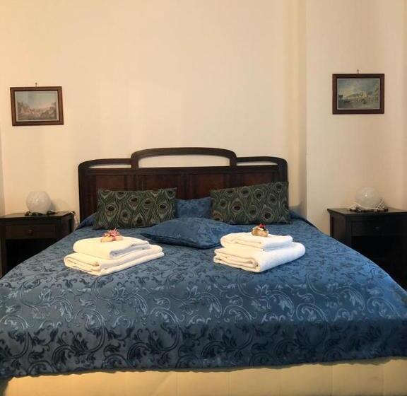 اتاق استاندارد, Well Come Piazza Plebiscito