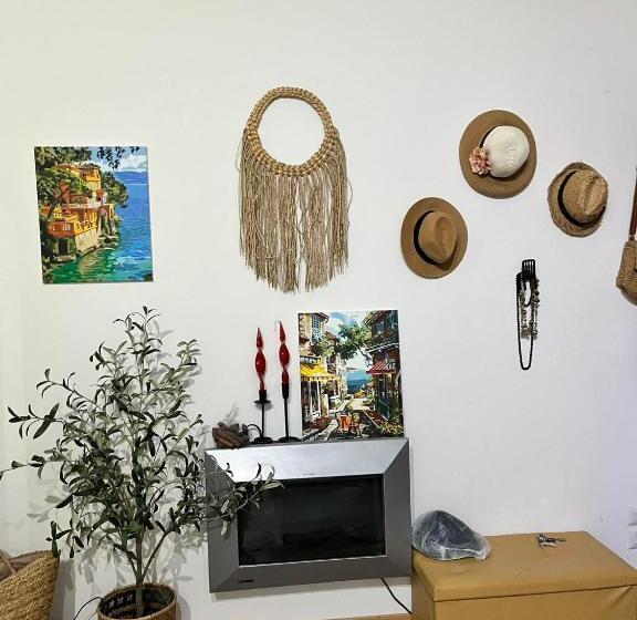 آپارتمان 1 خوابه, Well Come Piazza Plebiscito